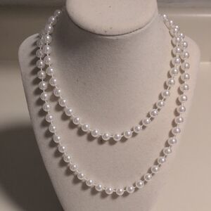 Elegant White Pearl Beaded‎ Costume Necklace